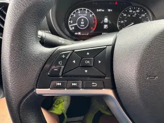 2024 Nissan Kicks SV FWD