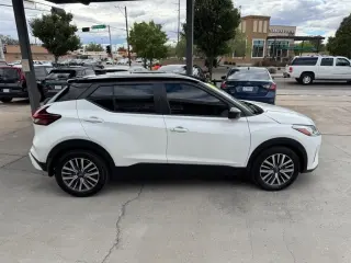 2024 Nissan Kicks SV FWD