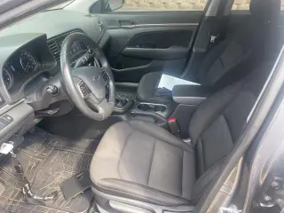 Hyundai ELANTRA 2018 Edición de Valor 4p Sedan (EE. UU.)