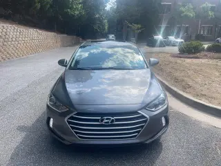 Hyundai ELANTRA 2018 Edición de Valor 4p Sedan (EE. UU.)