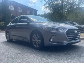 Hyundai ELANTRA 2018 Edición de Valor 4p Sedan (EE. UU.)