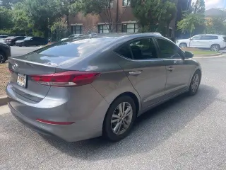 Hyundai ELANTRA 2018 Edición de Valor 4p Sedan (EE. UU.)