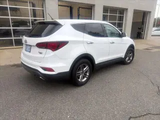 Hyundai SANTA FE Sport 2018 AWD 2.4L 4p SUV