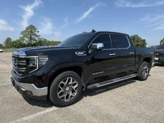 GMC Sierra 1500 2022 4x2 SLT 4dr Cabina de Tripulante 5.8 ft. CB