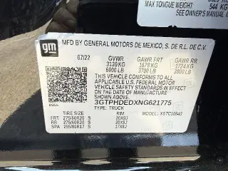 GMC Sierra 1500 2022 4x2 SLT 4dr Cabina de Tripulante 5.8 ft. CB