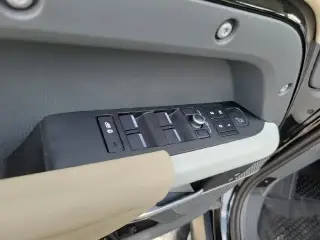 Land Rover Defender 2022 tracción en todas las ruedas 110 SE 4p SUV