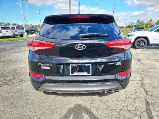 Hyundai TUCSON 2016 AWD Sport 4dr SUV con Asientos Beige