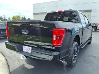Ford F-150 2023 4x4 XLT 4p SuperCrew 5.5 ft. CB