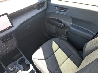 Ford Maverick 2025 AWD Lobo SuperCrew 4 puertas, carrocería corta 4,5 pies