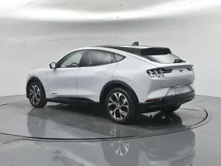 Ford Mustang Mach-E 2023 Premium 4p SUV