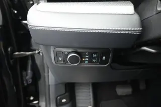Ford Mustang Mach-E 2023 Select 4dr SUV