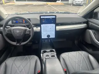 Ford Mustang Mach-E 2023 Select 4p SUV