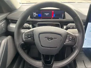 Ford Mustang Mach-E 2023 Select 4p SUV