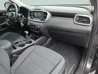 Kia Sorento 2019 S V6 4dr SUV