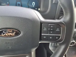 Ford F-150 2024 4x4 XLT 4p SuperCrew 5.5 ft. CB