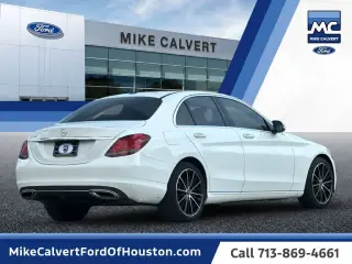 Mercedes-Benz Clase C 2021 C 300 4p Sedán
