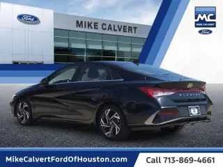 Hyundai ELANTRA 2025 SEL Confort 4p Sedan