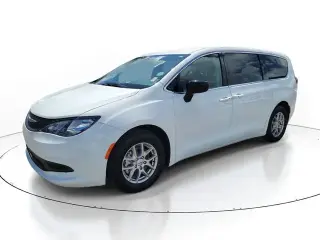 Chrysler Voyager 2024 LX 4dr Mini-Van