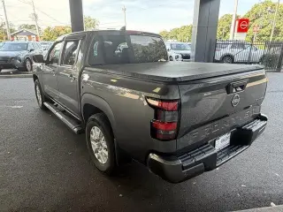 Nissan Frontier 2022 4x4 SV 4p Cab de Tripulação 5 ft. SB