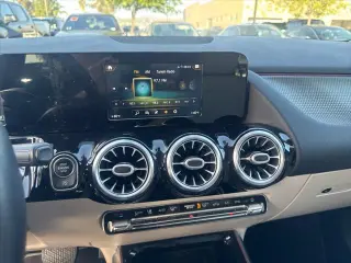 Mercedes-Benz GLA 2021 AWD GLA 250 4MATIC SUV de 4 puertas