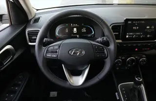 Hyundai VENUE 2026 SEL 4dr Crossover