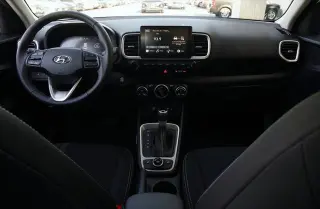 Hyundai VENUE 2026 SEL 4dr Crossover