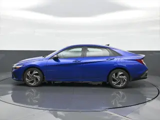Hyundai ELANTRA 2025 SEL Sport 4dr Sedán