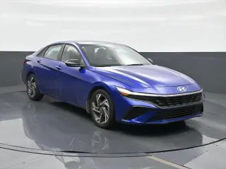 Hyundai ELANTRA 2025 SEL Sport 4dr Sedán