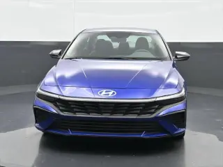 Hyundai ELANTRA 2025 SEL Sport 4dr Sedán