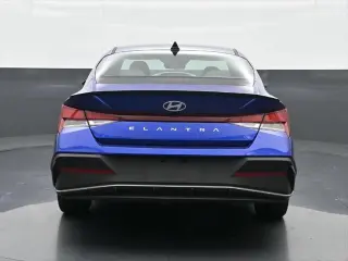 Hyundai ELANTRA 2025 SEL Sport 4dr Sedán