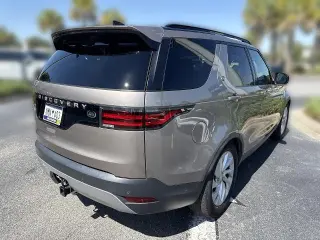 Land Rover Discovery 2022 4x4 P300 S 4p SUV