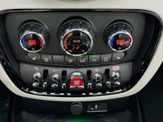 MINI Clubman 2023 AWD Clásico Cooper S ALL4 4p Wagon