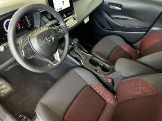 Toyota Corolla 2026 SE 4dr Sedán