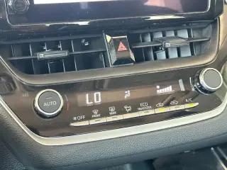 Toyota Corolla 2025 LE Sedán 4p.