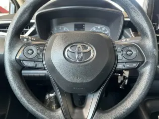 Toyota Corolla 2025 LE Sedán 4p.