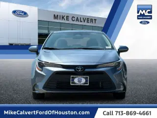 Toyota Corolla 2025 LE Sedán 4p.