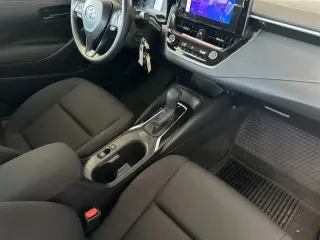 Toyota Corolla 2025 LE 4p Sedán