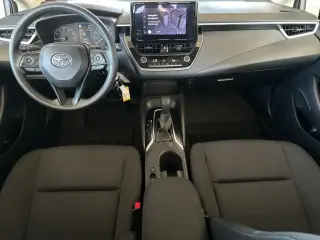 Toyota Corolla 2025 LE 4p Sedán