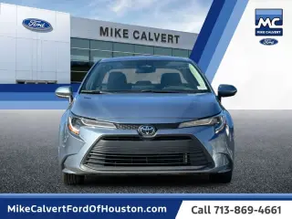 Toyota Corolla 2025 LE 4p Sedán