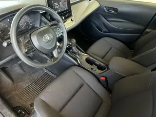 Toyota Corolla 2025 LE 4p Sedán