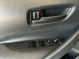 Toyota Corolla 2025 LE 4p Sedán