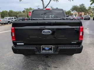 Ford F-150 2023 4x4 XLT 4dr SuperCrew 5.5 ft. SB