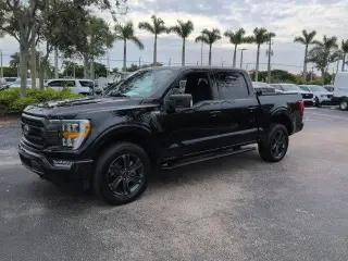 Ford F-150 2023 4x4 XLT 4dr SuperCrew 5.5 ft. SB