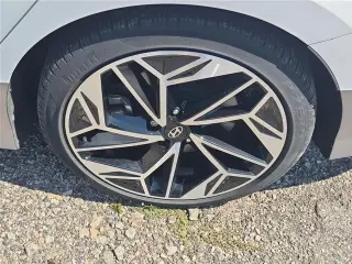 Hyundai IONIQ 6 2024 SEL 4 puertas Sedán