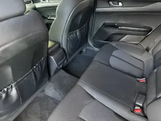 Kia K5 2023 LXS 4dr Sedán