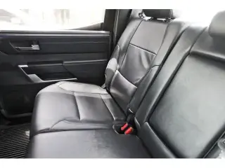 Toyota Tundra 2023 4x4 Platinum 4dr CrewMax Cab Pickup LB