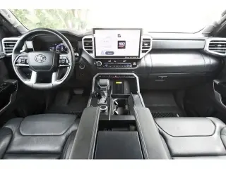 Toyota Tundra 2023 4x4 Platinum 4dr CrewMax Cab Pickup LB