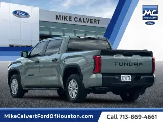Toyota Tundra 2026 4x2 SR5 4dr CrewMax Cab Pickup SB