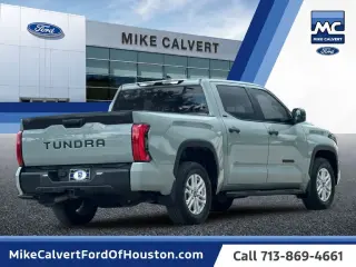 Toyota Tundra 2026 4x2 SR5 4dr CrewMax Cab Pickup SB