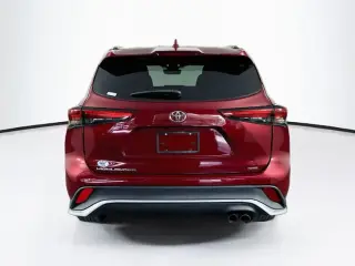 Toyota Highlander 2023 L 4dr SUV